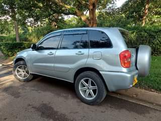 A picture of Toyota Rav4 2005