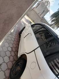 A picture of toyota sienta 2007