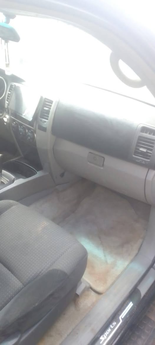 A picture of Toyota 4runer 2006 Buy ad drive Not bad but still