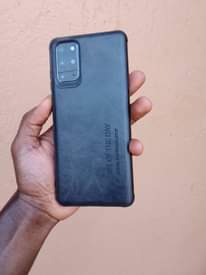 A picture of SAMSUNG S20 128GB 6GB RAM GOOD AS NEW AT ONLY