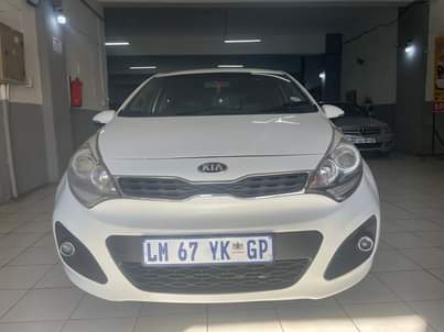 Toyota Q.