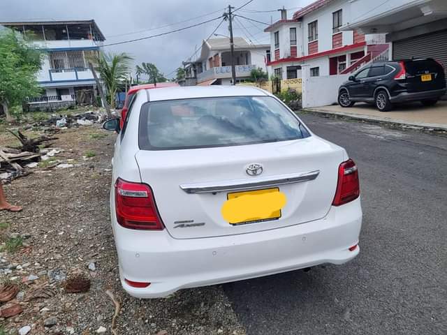 used toyota axio
