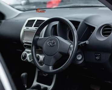 A picture of 0758125690 Toyota ist 2010 1.5cc
