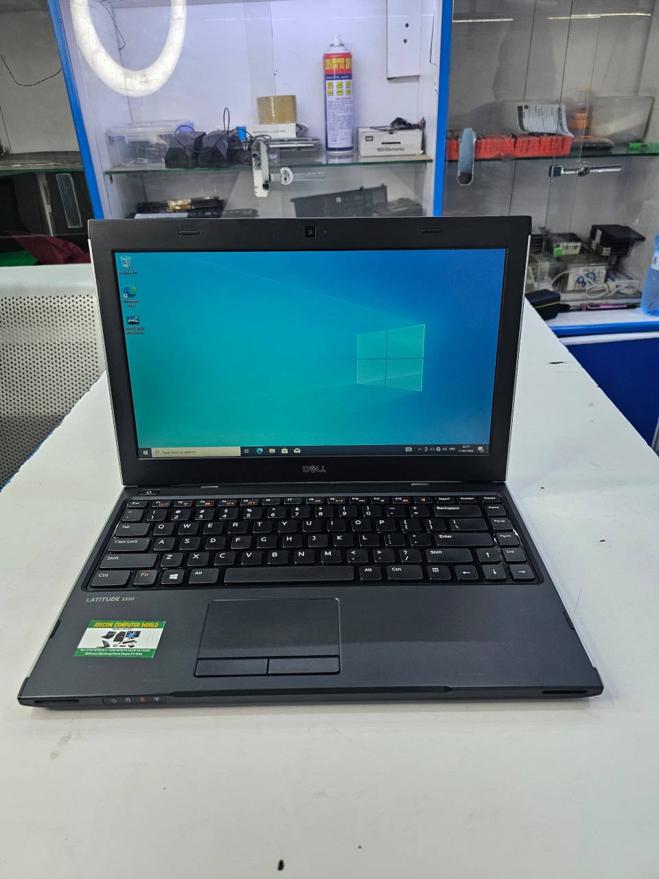 A picture of Dell latitude 3330