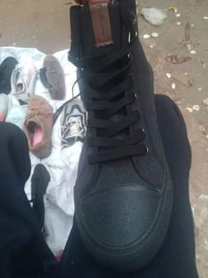 A picture of Shoes