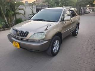 A picture of TOYOTA HARRIER DCJ