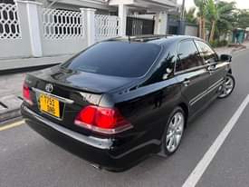 A picture of Toyota crown athletic