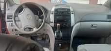 A picture of Toyota sienna