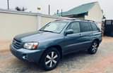 A picture of Toyota Highlander 2005