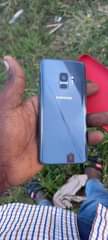 A picture of Samsung galaxy s9 clean