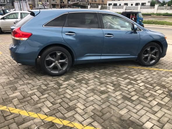 A picture of Toyota Venza