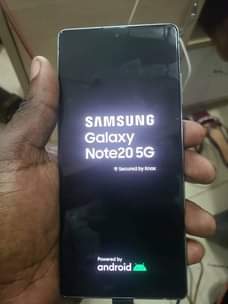 A picture of 0755656909 0789505707