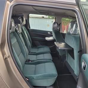A picture of Direct Belgium 307SW with everything intact price 3 6m to