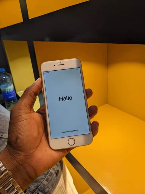 A picture of Iphone 6