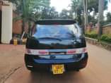 A picture of Am selling my car toyato gaia call me on 256751331103