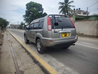 A picture of Nissan xtrail full document engine T30 CC 1990