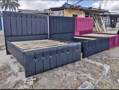 A picture of Bed sofa kwa Bei pouwa