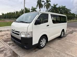 A picture of FOREIGN USED TOYOTA HIACE BUS 2015 MODEL WITH GENUINE DUTY