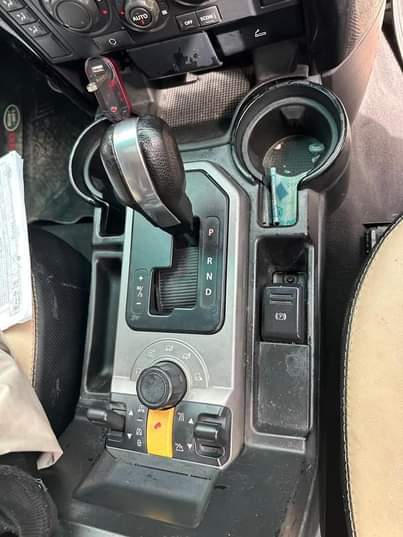 A picture of LAND ROVER DISCOVERY 3 MILLION39 0716711174