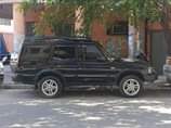 A picture of land rover discover