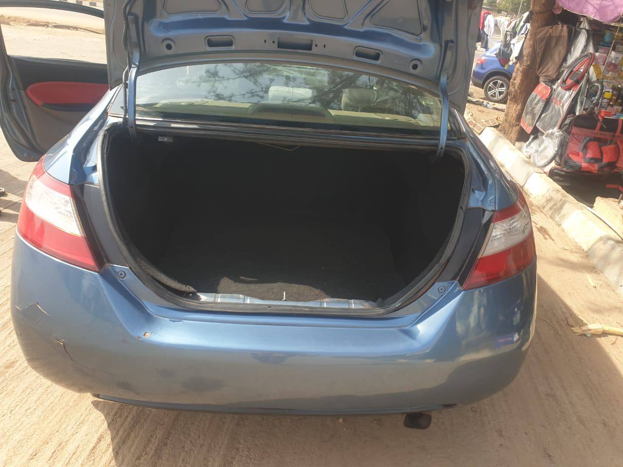 A picture of Honda civic one door sound and silent untempered engine and