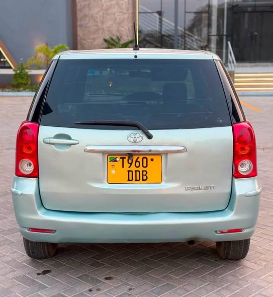 A picture of TOYOTA RAUM