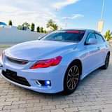 A picture of Toyota mark x