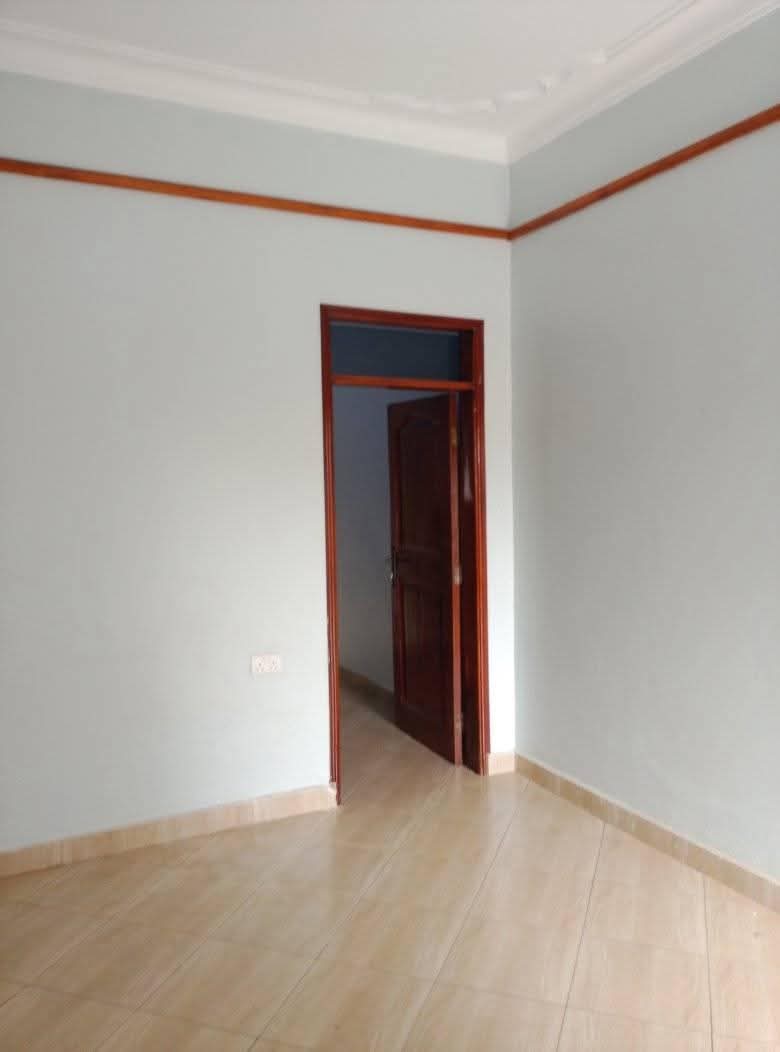 A picture of Double rms slf contained for rent at 350k in Nabweru