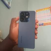 A picture of I want another phone am topping