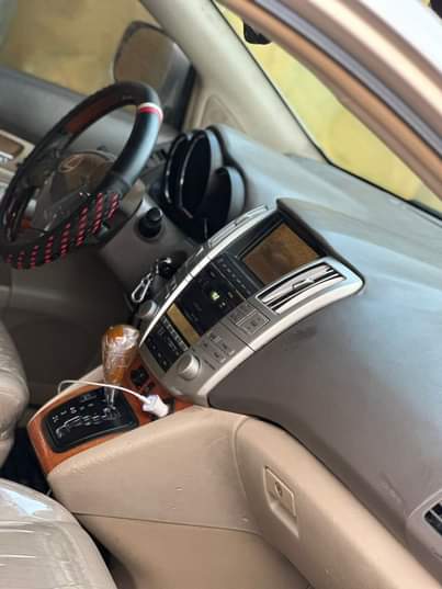 A picture of 2006 Lexus RX330