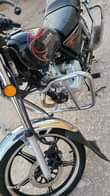 A picture of Houjue cc125