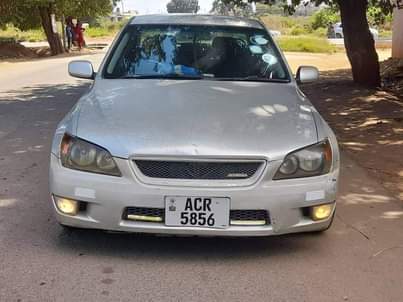 used toyota altezza