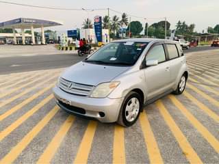 A picture of TOYOTA IST ON SALE PRICE 16 5 usajiri