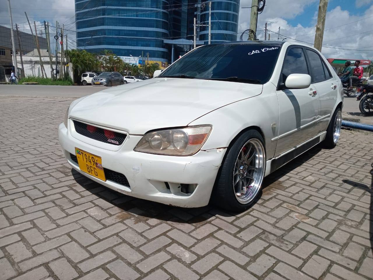 A picture of TOYOTA ALTEZA