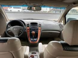 A picture of Nigeria nearly used 2002 Lexus RX300 Belgium standard First body