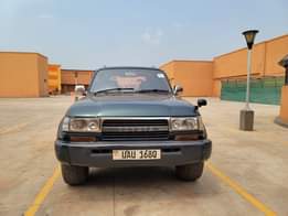 A picture of Land Cruiser VX for sale 80 series. 1HD T engine