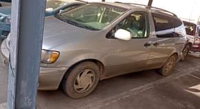 A picture of 2002 Toyota Sienna