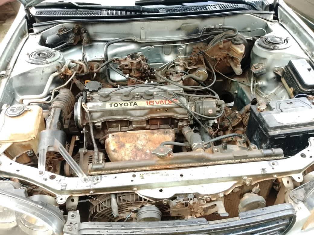A picture of Toyota corolla 1997