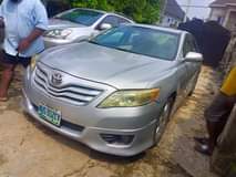 A picture of Toyota Camry SE V6 engine