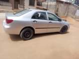 A picture of Clean Toyota corrola 2004