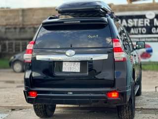 A picture of 2016 TOYOTA LANDCRUISER PRADO TXL GDJ150