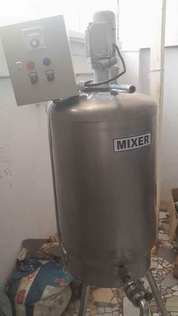 A picture of Mixer with heater