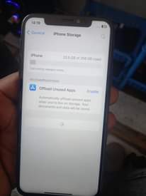 A picture of Iphone x Storage 256 Battery mbovu masaa 4 ikiwa busy