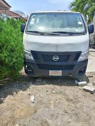 A picture of Hottest Deal 2010 Cargo Bus First body Engine and Gear