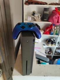 A picture of Xbox 1s storage 1 TB Games 4 Fifa 23 Need