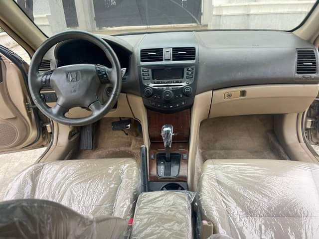 A picture of Honda Accord Discussion Continue 