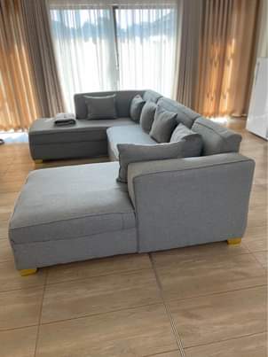 classifieds/furniture sofas