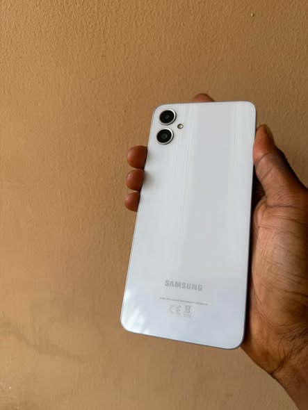 A picture of Samsung a05 64gb 4gb ram Everything is working perfectly Very