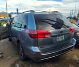 A picture of Toyota Sienna with very silent Engine Gear 100 Engine untampered