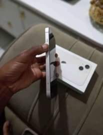A picture of Iphone 13 plain clean